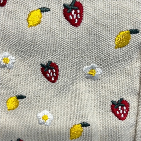 Madden Girl | Lemon & Strawberry Mini Tote w/ Bag Charms, Wristlet & Crossbody - Picture 9 of 10